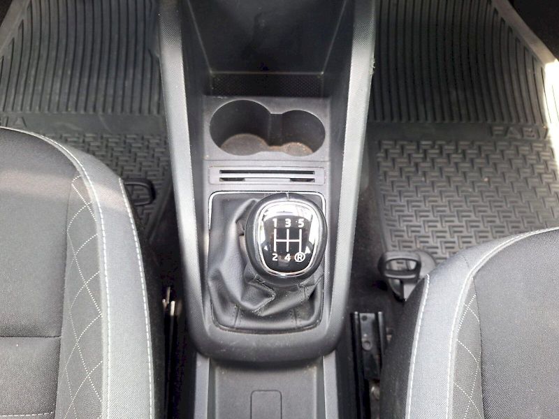 Škoda Fabia (2019) COMBI / 1.0 MPI / 55 kW / Ambi - fotka 17 z 31