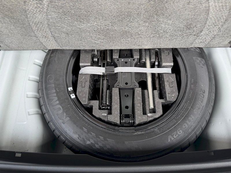 Škoda Octavia (2024) Selection Combi 1.5 TSI / 110 - fotka 22 z 27