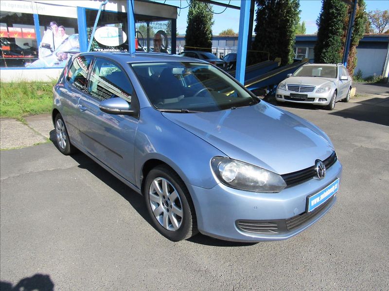 Volkswagen Golf 1,4 59kW - fotka 3 z 28