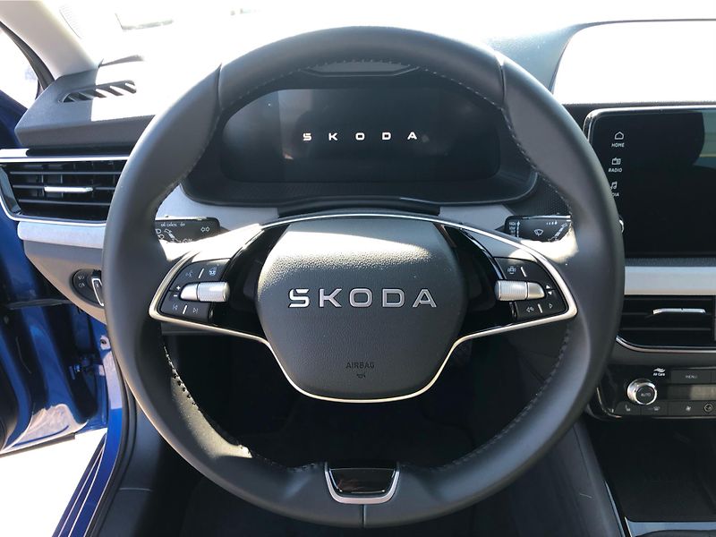 Škoda Scala 1.0 TSi TOP SELECTION - fotka 17 z 28