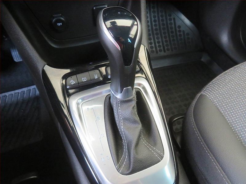 Opel Crossland X (2024) Elite 1.2 Turbo, Automat - fotka 13 z 17