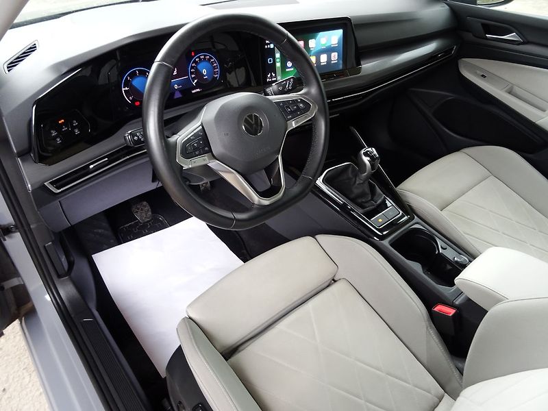 Volkswagen Golf 2.0TDI Style ČR Tažné DPH - fotka 23 z 38