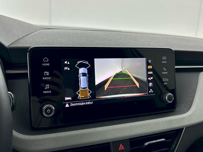 Škoda Kamiq (2025) DSG 1.0TSI 85kW Top Selection - fotka 11 z 32