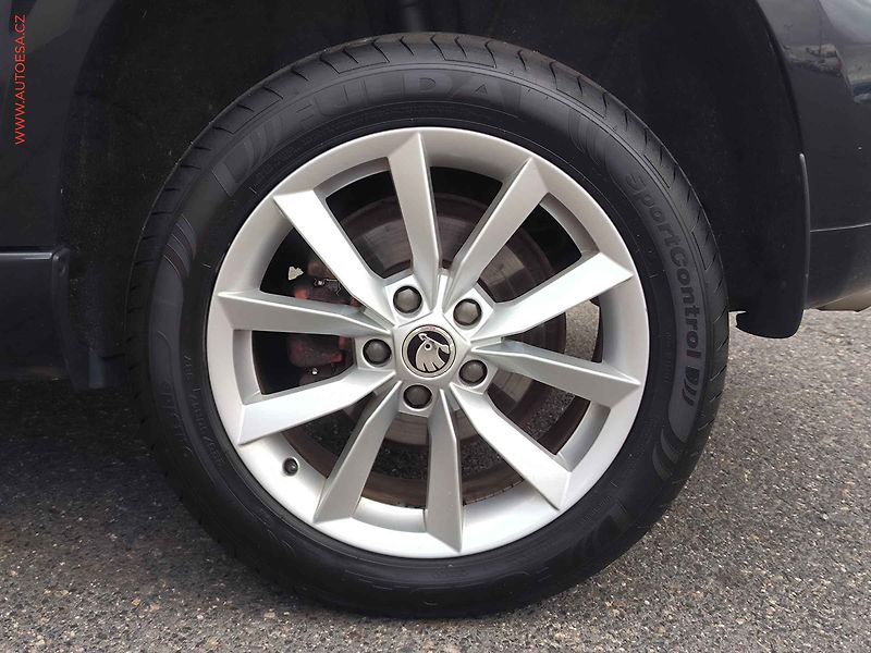Škoda Yeti (2016) 2.0 TDi, Joy, AC, TZ, park - fotka 17 z 18