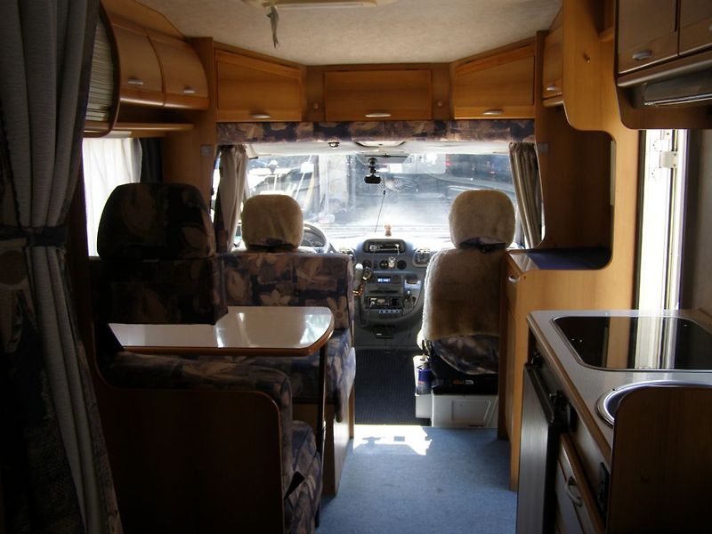 Mercedes-Benz Sprinter 2,2 - fotka 38 z 54