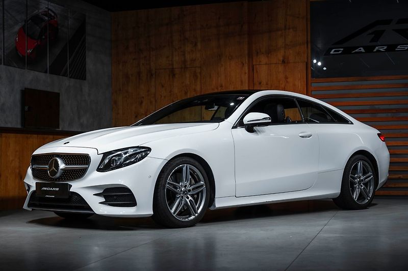 Mercedes-Benz Třídy E - fotografie inzerátu
