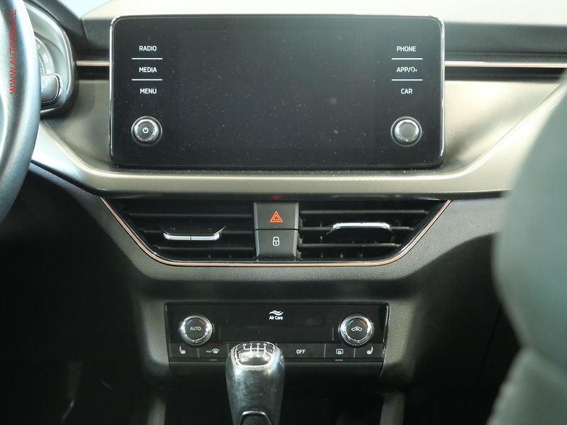 Škoda Scala (2023) 1.0 TSi, 2.maj,ČR, Style - fotka 13 z 24