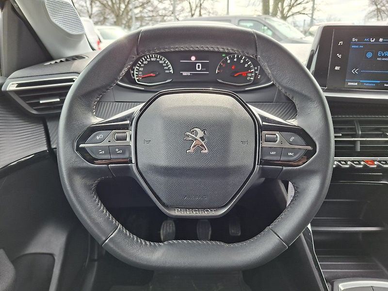 Peugeot 208 ACTIVE PACK 1.2 PT 100k M6 - fotka 17 z 25
