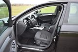Audi A4 2,0 TDI S-LINE,NAVI,SERVISKA - náhled 8