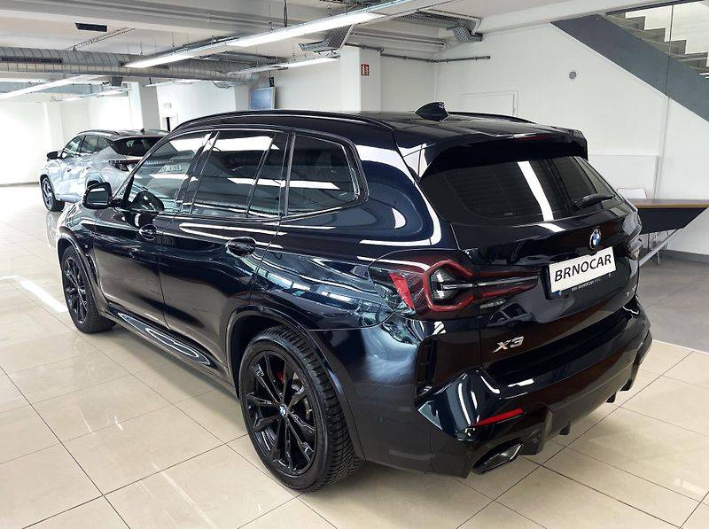 BMW X3 20d xDrive M-Paket, ČR - fotka 4 z 34
