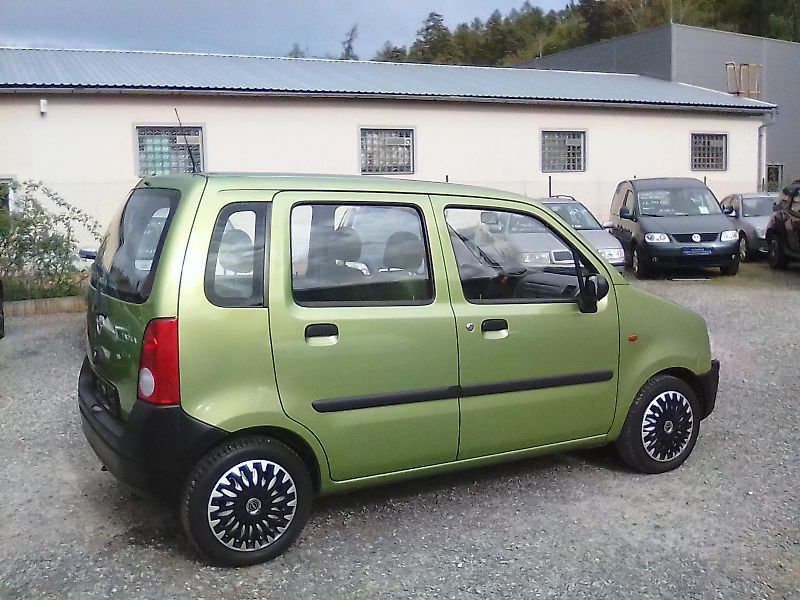 Opel Agila (2001) 1.0i , doložená historie - fotka 4 z 35
