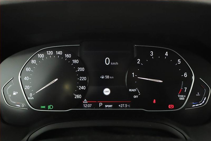BMW Řada 3 (2020) 320 i - fotka 8 z 19