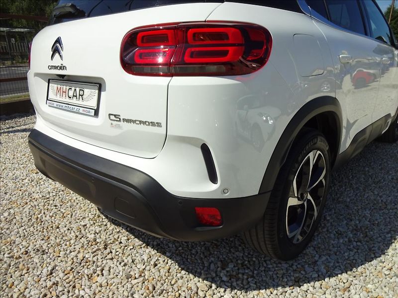 Citroën C5 Aircross 1,2 Pure Tech 96kW - fotka 14 z 50