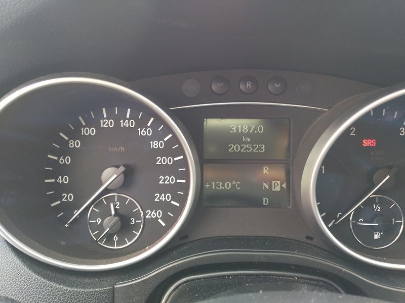 Mercedes-Benz Třídy M ML 280 CDI /140 kW/ - fotka 19 z 38