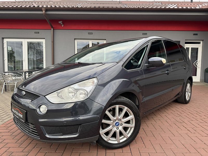 Ford S-MAX (2009) 2.0TDCi Navi 7Míst Tažné Z. - fotka 4 z 45
