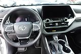 Toyota Highlander 2,5HSD Executive + Skyview (Pr - náhled 18
