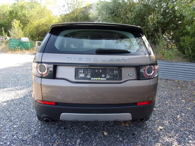 Land Rover Discovery Sport (2015) 2.2D 4X4 110kW AUTOMAT KŮŽE KM - fotka 6 z 24