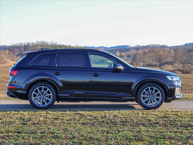 Audi Q7 3,0 TDI Quattro Tiptronic S li - fotka 8 z 36