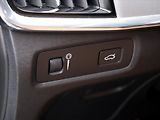 Volvo V90 2.0 D3 110kW Aut. Momentum LED - náhled 17