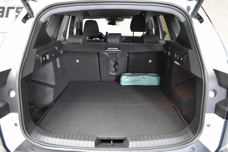 Dacia Bigster JOURNEY 1.2 TCe HYBRID-G 140 - fotka 44 z 48