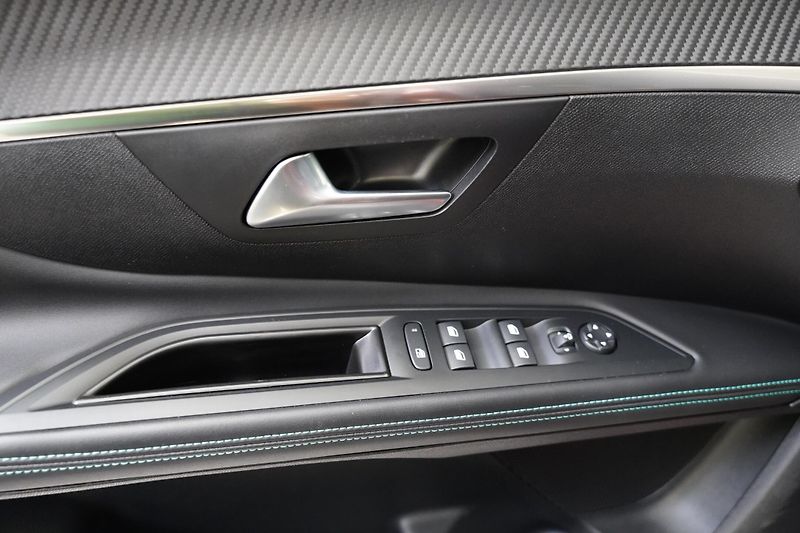 Peugeot 5008 - fotka 12 z 22