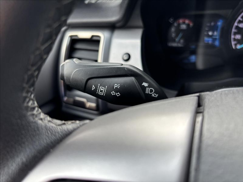 Ford Ranger 2,0 EcoBlue Limited 156kW 4x4 - fotka 31 z 44