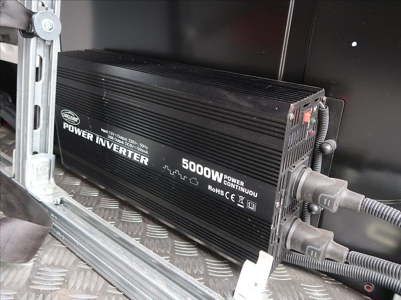 Volkswagen Transporter 2,0 TDi,110kW,1majČR,L2,dílna - fotka 20 z 27