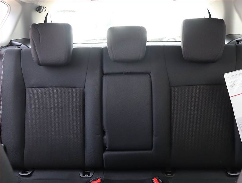 Suzuki SX4 S-Cross (2019) 1.0 BoosterJet, 4X4 - fotka 10 z 17