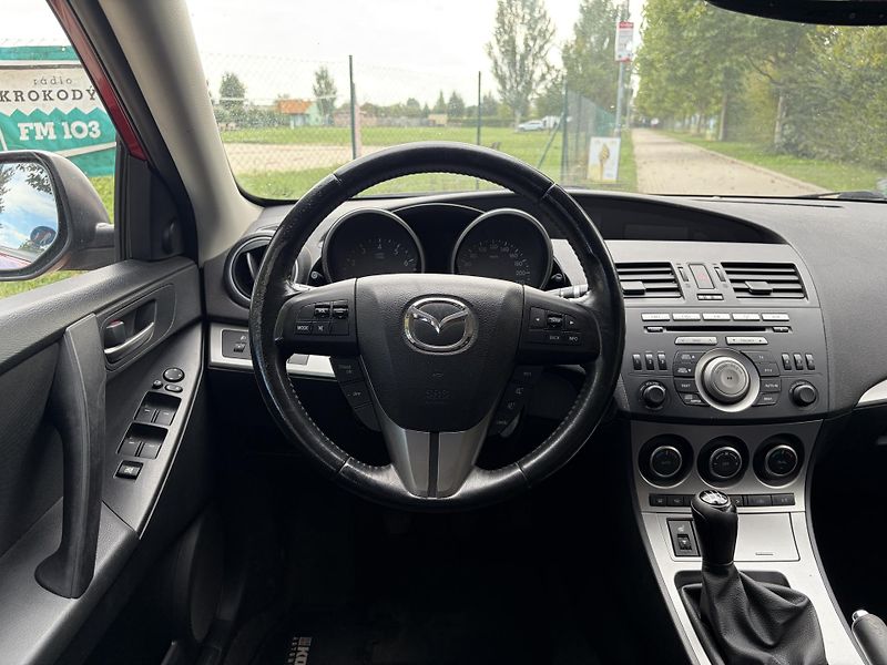 Mazda 3 1.6 High-Line - fotka 23 z 30
