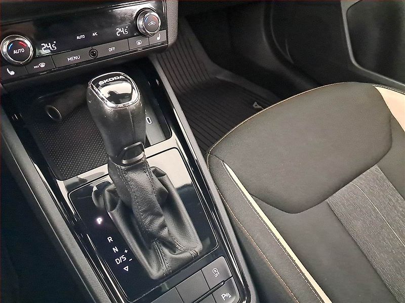 Škoda Scala (2019) Style 1.5 TSI, Automat - fotka 13 z 16