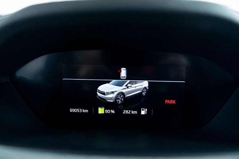 Škoda Enyaq iV 60 132kW Matrix Kamera Tažn - fotka 26 z 30