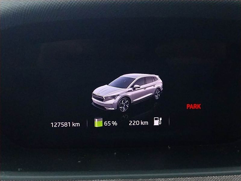 Škoda Enyaq (2022) iV 60 (62 kWh) - fotka 11 z 24