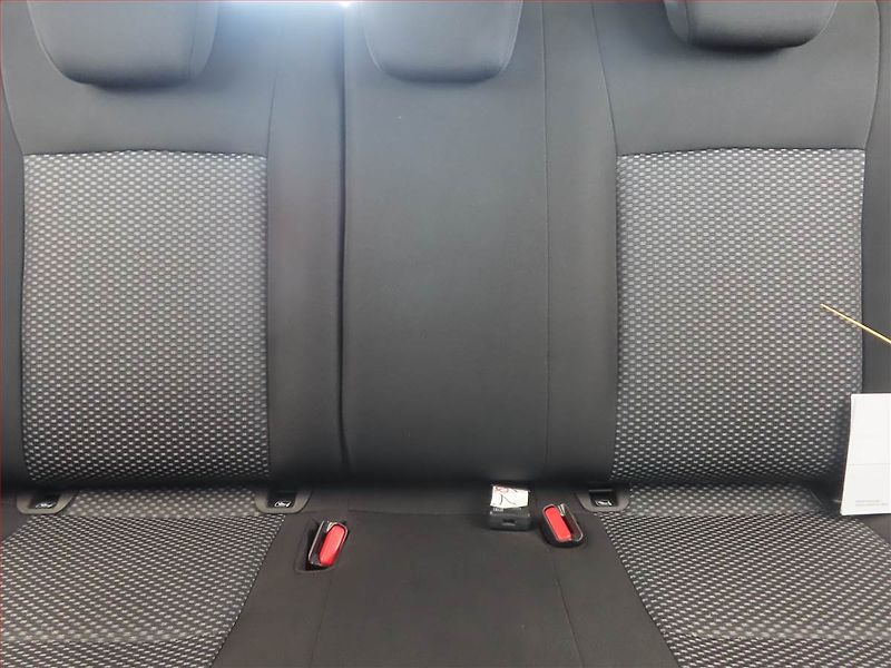 Suzuki Vitara (2023) 1.4 BoosterJet - fotka 10 z 15