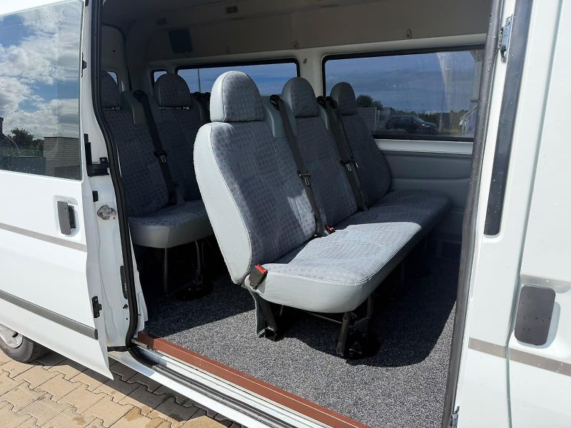 Ford Transit (2013) TOURNEO 103 kW,2,2 TDCi,9 míst - fotka 15 z 25