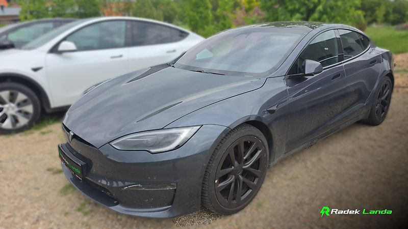 Tesla Model S (2023) Plaid (760 kW) | 1033 koní - fotka 1 z 8