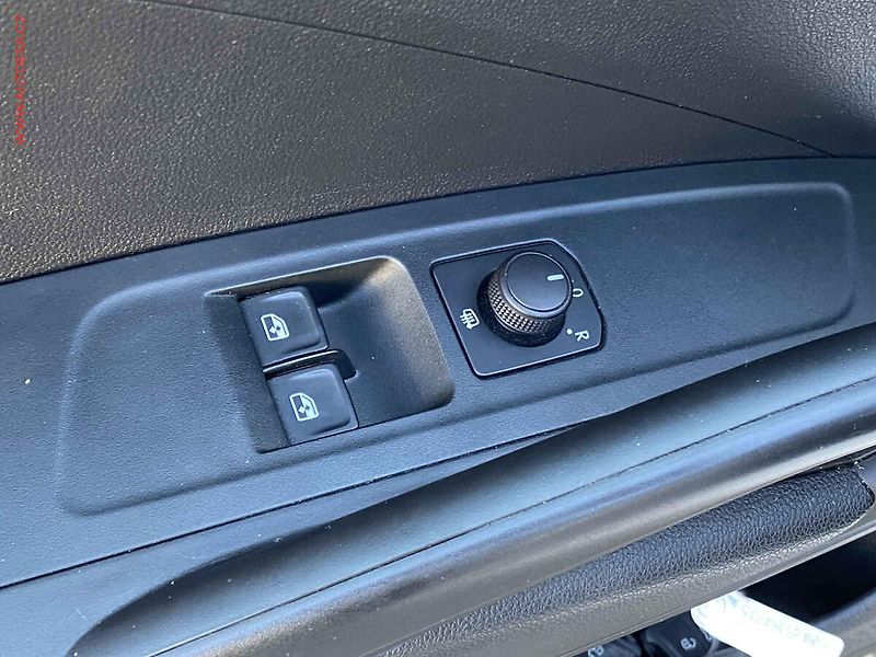 Škoda Fabia (2023) 1.0 TSi, 1.maj,ČR, Ambition - fotka 11 z 18