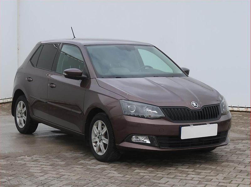 Škoda Fabia (2015) Style 1.2 TSI, Serv.kniha - fotografie inzerátu