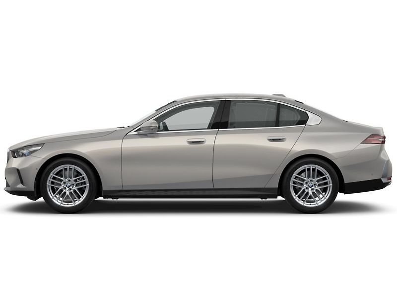 BMW Řada 5 540d xDrive Sedan - fotka 3 z 6
