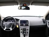 Volvo XC60 2,4 D3 120kW Momentum AWD AUT - náhled 26