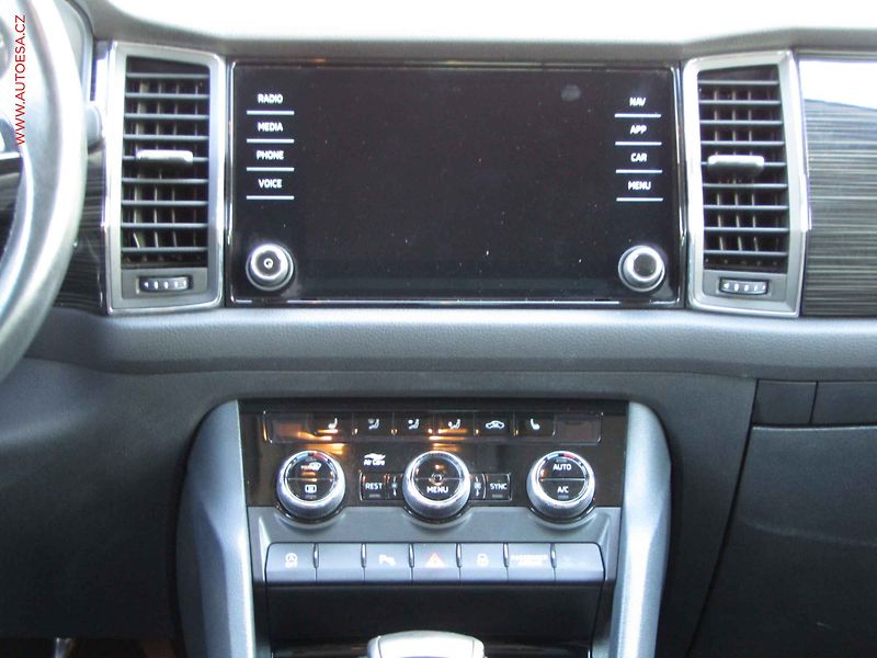 Škoda Kodiaq (2018) 2.0 TSi 4x4, Style, DSG - fotka 11 z 20