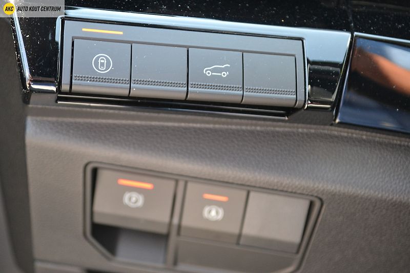 Renault Austral (2026) Esprit Alpine mild hybrid 150 - fotka 57 z 61