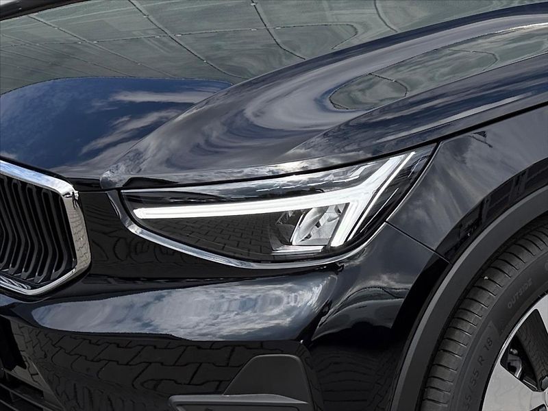 Volvo XC40 (2026) 2,0 B3 Core 8378 - fotka 5 z 13