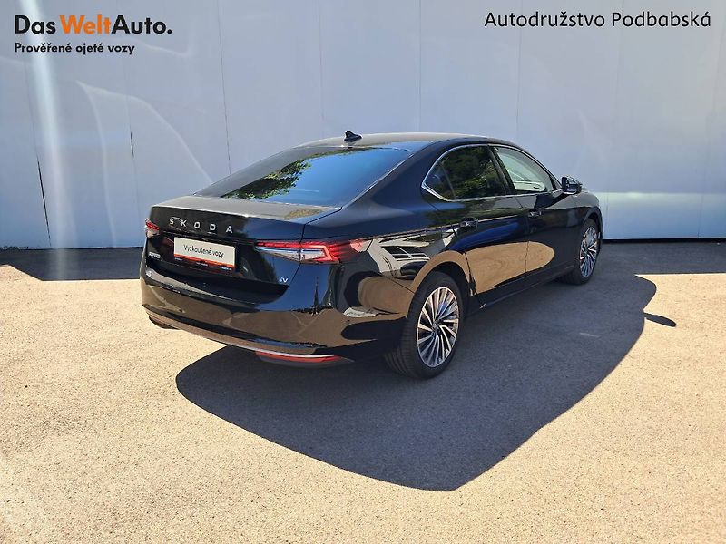 Škoda Superb (2025) iV L&K 1.5 TSI /110 kW DSG6 - fotka 2 z 34