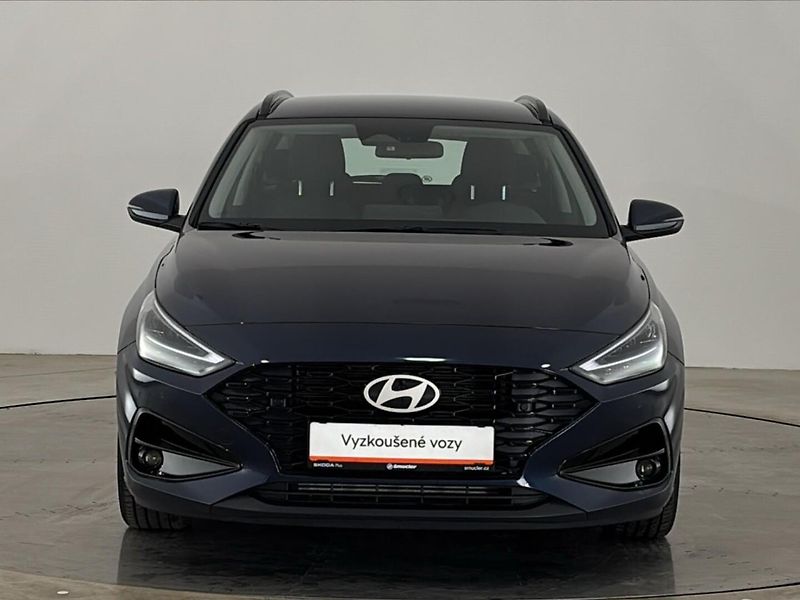 Hyundai i30 Smart DCT - fotka 4 z 26