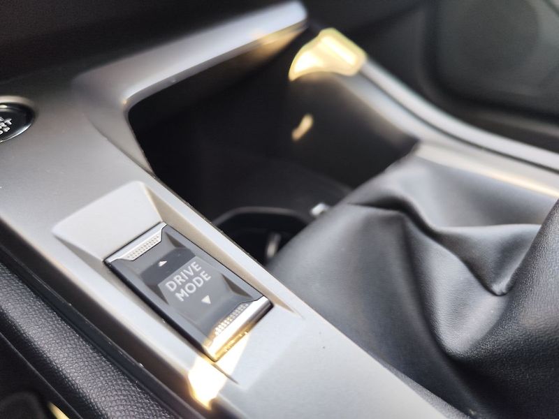Peugeot 308 1.2 Puretech/96kW Active S&S - fotka 21 z 31