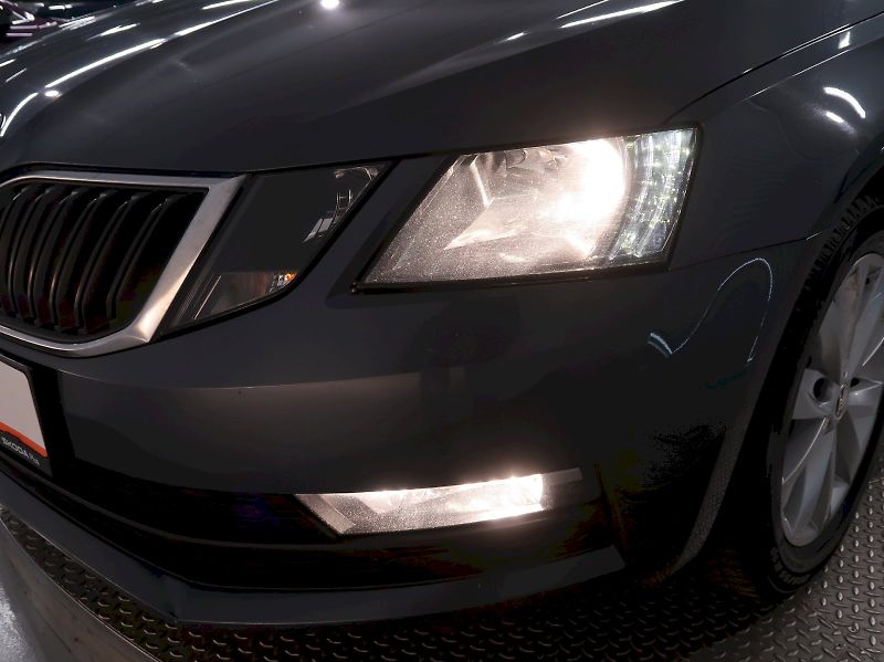 Škoda Octavia (2018) AMBITION 1.6TDI 85KW DSG - fotka 10 z 30