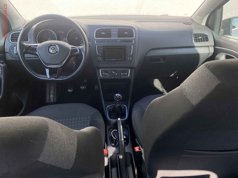 Volkswagen Polo (2016) 1.2 TSi, Comfortline - fotka 8 z 16