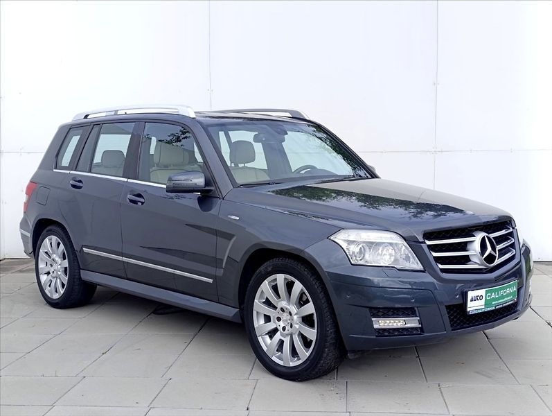 Mercedes-Benz GLK 2,1 220 REZERVOVÁNO CDi 4x4 Au - fotka 5 z 36