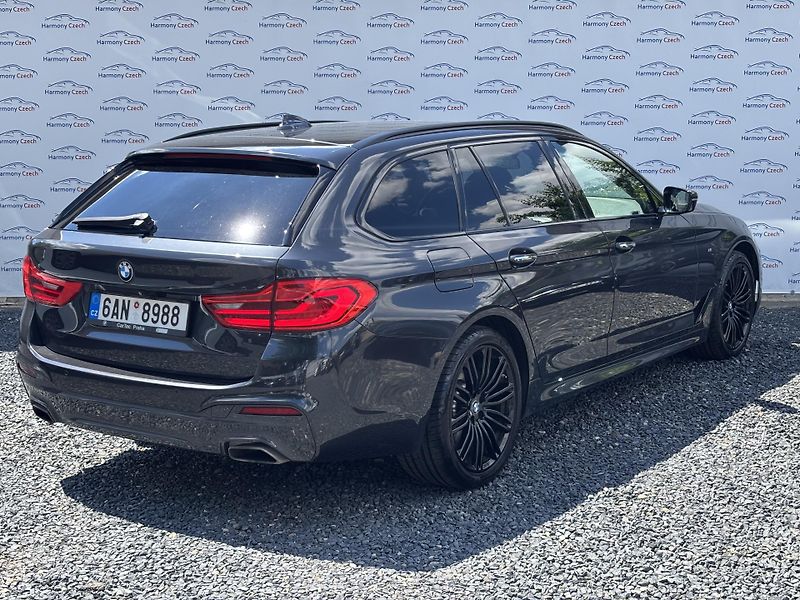 BMW Řada 5 (2017) 540iX Drive, 250kW, ČR, DPH - fotka 8 z 18