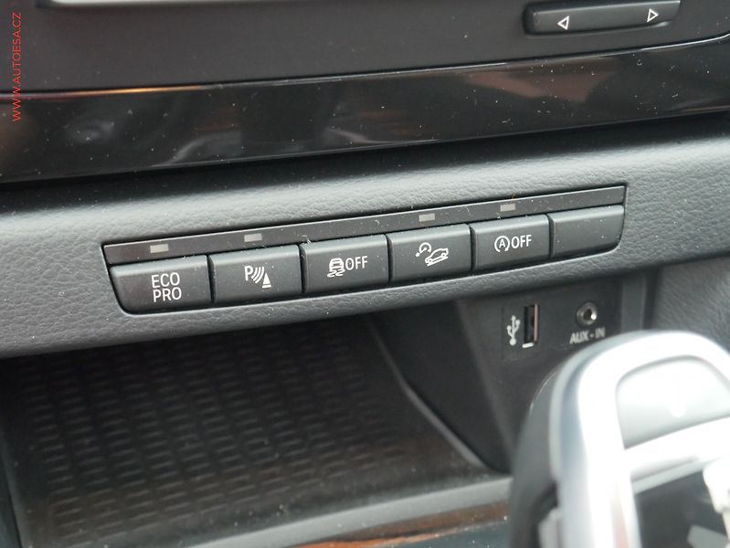 BMW X1 (2013) 2.0xd xD, AT, bixen - fotka 19 z 22